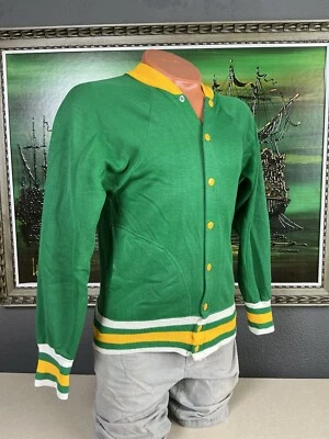 Camisa cárdigan vintage de los Green Bay Packers verde y dorada de los años 70 para hombre  Foto 1 de 4
