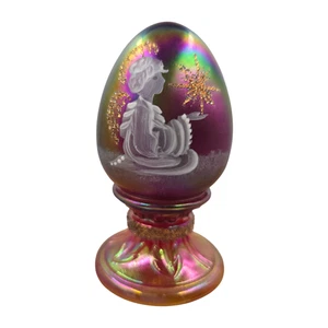 Vintage Fenton Iridescent Glass Egg on Pedestal Angel Signed Numbered - Picture 1 of 8