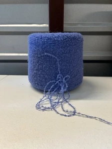 Konenspule WEICH peruanische NEUHEIT Boucle Alpaka Garn mit Nylon 2 Pfund 3 Unzen 996 gr 4007 B - Bild 1 von 4