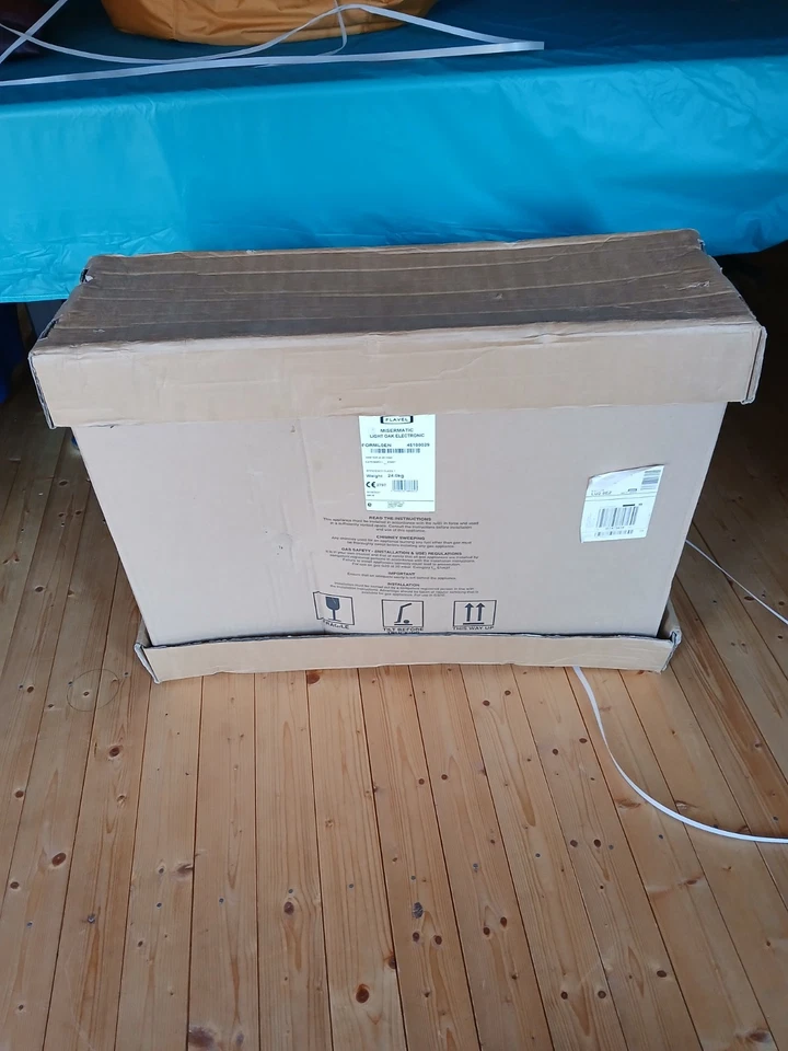 Flavel Misermatic radiant outset gas fire Light light oak - new, never opened - Image 1 of 4