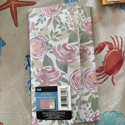 Plants Sticky Notes and Memo Pad Inside a Trifold Booklet, 20 Sheets - - New... - Image 1 of 4