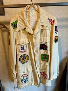 Vintage Fur Trappers Association Jacket w/ extra patches - Picture 1 of 6