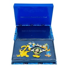 Walt Disney World 2000 Celebrate The Future Hand In Hand Set Of Fad Four 4 Pins
