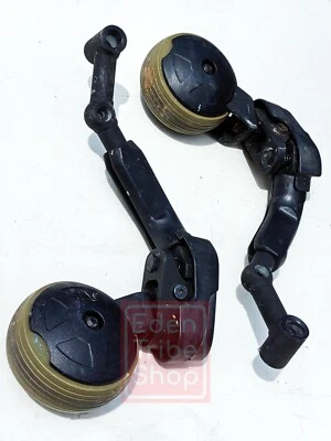 Cuadro giratorio Jazzy 614 614HD TRASERO DERECHO/IZQUIERDO - Rueda de cuadro de horquilla con ruedas giratorias Foto 1 de 4