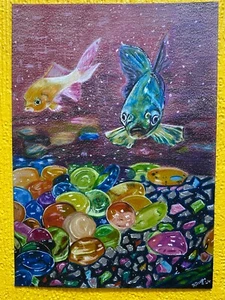 Fisch im Aquarium Farbe A4 Original ölig Bleistift Kunst Zeichnung ungerahmt - Bild 1 von 5