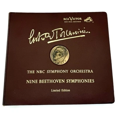 Toscanini Nine Beethoven Symphonies 7 LP RCA Victor Red Seal Box Set - Read - Image 1 of 4