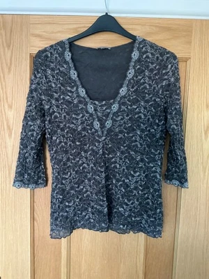 LADIES M & S PER UNA GREY/SILVER MESH EVENING TOP SIZE 18 - Image 1 of 4