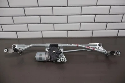 07-14 Chevy Suburban GMT900 OEM Windshield Wiper Motor with Linkage - Image 1 of 4
