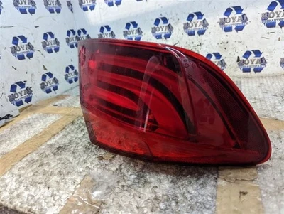 Driver Left Tail Light Quarter Panel Mounted Fits 11-13 BMW 528i , 63217203231 - Imagem 1 de 4