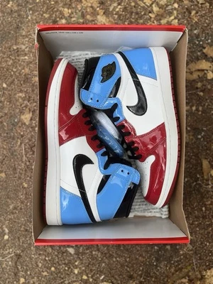 Air Jordan 1 Retro Alto OG Fearless Talla 10 Foto 1 de 4