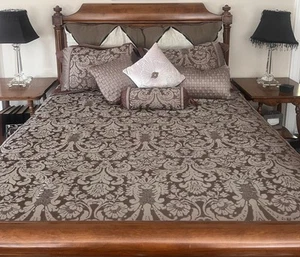 Nanshing "Stella Brown & Gold" Jaquard 6-piece Full/Queen Bedding Comforter Set - Picture 1 of 17