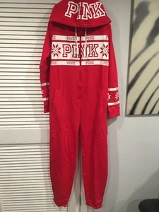 NWOT VICTORIA'S SECRET PINK SHERPA RED HOODED PAJAMAS SLEEP MEDIUM ONE PIECE PJ - Picture 1 of 5