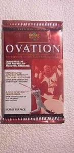 1 nuevo paquete de béisbol 1999 cubierta superior ovación - Mickey MANTLE pieza de historia - Imagen 1 de 1