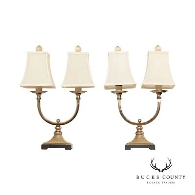 Par de lámparas de mesa cromadas de dos luces estilo neoclásico moderno (C) Foto 1 de 4