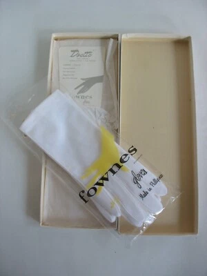 Guantes De Colección PR Fownes Blanco Algodón Talla 7 Longitud Muñeca Boudoir Iglesia Boda con Caja Foto 1 de 4