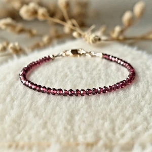 Natural Garnet Stone Beaded Red Burgundy Gemstone Delicate Women's Bracelet Gift - Picture 1 of 3
