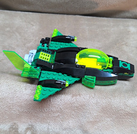 LEGO DC 76025 Green Lantern Plan  No Instructions (missing pieces, No minifigs)