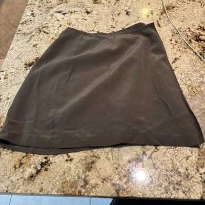 Falda envolvente de seda Merona talla 4 verde oliva Foto 1 de 4