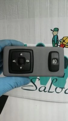 Interruptor de luz antiniebla/espejo eléctrico Mitsubishi Galant 1999 Foto 1 de 4