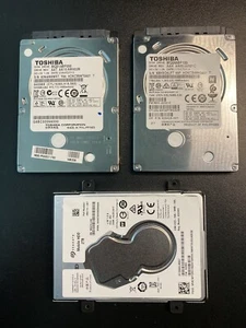 3 SATA Laptop Festplatten (Hard Disk Drives, HDD) - Bild 1 von 3