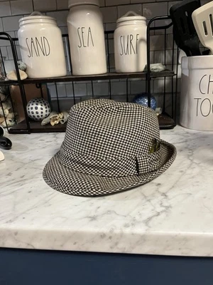 Vintage 50s Churchill Ltd Brown And Cream Fedora Size 7 And 1/4 - Image 1 of 4