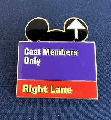 Disney Cast Exclusive 2007 Cast Members Only Right Lane Road Sign Pin LE 500 - Image 1 of 2