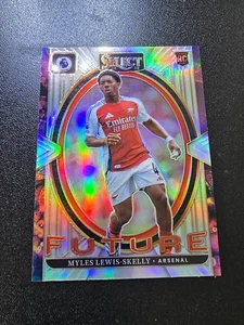 2024-25 Panini Seleziona Futuro Myles Lewis-Skelly #7 (RC) - Foto 1 di 2