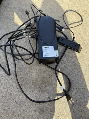 LINAK CBD4P00020A-109 Motorized Desk Control Box Module 120v 18v Output W/Switch - Image 1 of 4