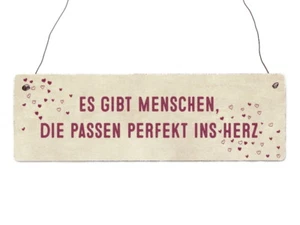 Holzschild Shabby ES GIBT MENSCHEN, DIE PASSEN PERFEKT INS HERZ Türschild Spruch - Bild 1 von 2