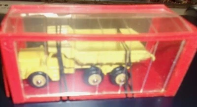 Camión de volteo Mini Dinky #97 Euclid R-40 1968 como nuevo en caja de garaje original Foto 1 de 4