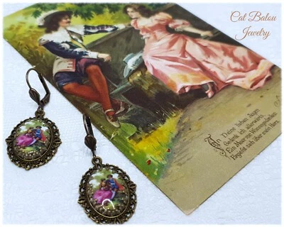 Vintage Antik Barock Ohrringe mit Liebespaar Cabochon Dirndl CatBalouJewelry - Bild 1 von 4