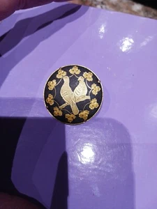 Vintage Damaszener Brosche rund schwarz & goldfarben Vögel mit Blumen. - Bild 1 von 6