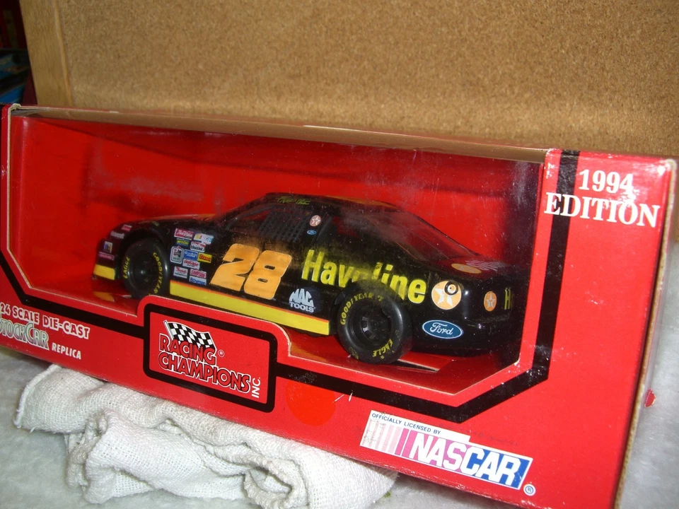 94 Racing Champions 1994 Dale Earnhardt SR Chevy #3 Lumina 1/24 Goodwrench