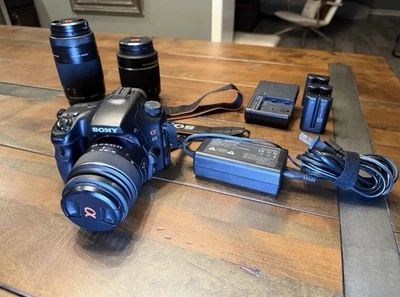 Câmera Digital SLR Sony Alpha SLT-A65 24.3MP - Preta (Kit com DT SAM 18-55mm... - Imagem 1 de 4