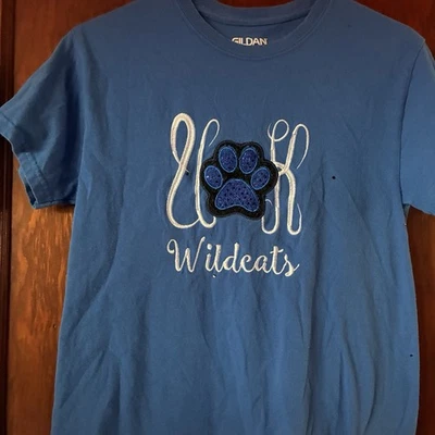 Camiseta para mujer pequeña Gildan bordada Reino Unido Wildcat lentejuelas manga corta Foto 1 de 3