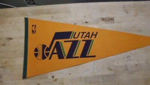 Utah Jazz Vintage pennant Felt 1980s? - Picture 1 of 4