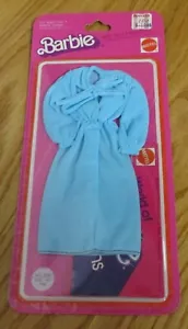 Abito Barbie blu vintage 1976 Best Buy Mattel n. 2556 prezzo di riserva nuovo di zecca nuovo su scheda - Foto 1 di 5