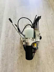 2005-2008 Chrysler Crossfire Convertible Top Roof Hydraulic Pump Motor - Bild 1 von 8