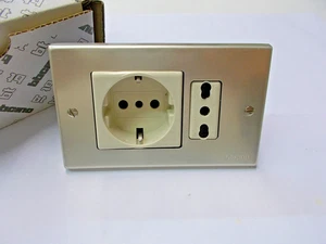 BTICINO MAGIC SCHUKO 5440/3+ PRESA BIPASSO 5180 + SUPPORTO +PLACCA 503/41NR - Picture 1 of 5