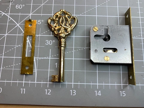 ANTIQUE CABINET/DRAWER  LOCK WITH STRIKE AND FANCY ORNATE KEY MADE IN SPAIN Cover