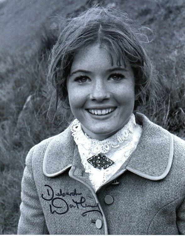 Doctor Who Autograph: DEBORAH WATLING (The Abominable Snowmen) Signed Photo - Image 1 of 1