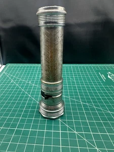 Vintage RAY-O-VAC Etched Copper Flashlight. Engraved Leaves.        K - Picture 1 of 12