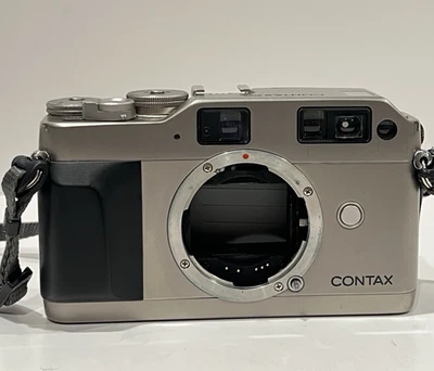 Cámara telémetro de película Contax G1 Silver Label 35 mm - Buen estado - Probada Foto 1 de 4