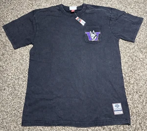 NEU Mitchell & Ness Washington Huskies NCAA Premium Tasche T-Shirt (Medium) - Bild 1 von 3