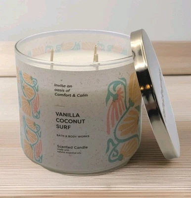 Vela de 3 mechas Bath & Body Works Vanilla Coconut Surf 14,5 oz NUEVA Foto 1 de 4