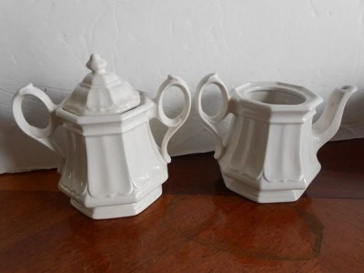 Ironstone Red Cliff Sydenham 奶精和糖碗 原始农场 白色 罕见 — 第 1/2 张图片