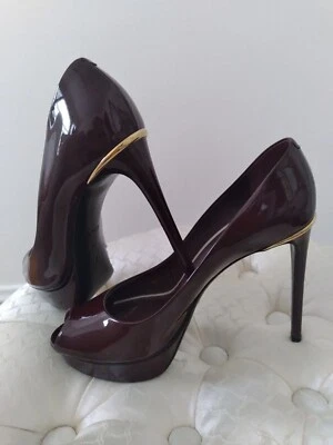 Nuevos zapatos de salón Louis Vuitton IT 38 Foto 1 de 4