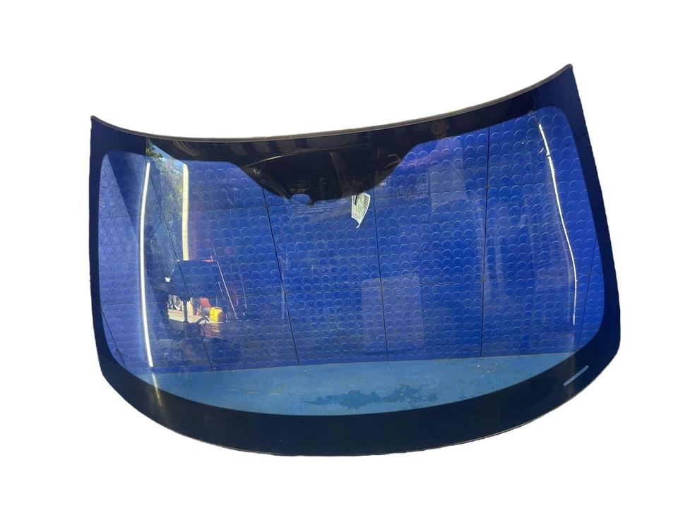 2014 2015 2016 2017 2018 年 2019 雪佛兰 CORVETTE C7 前挡风玻璃窗 — 第 1/4 张图片