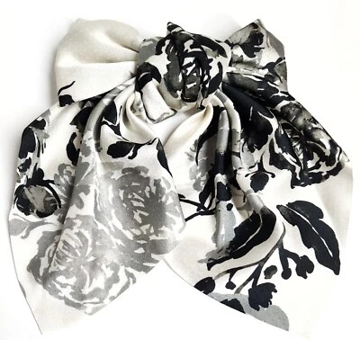 Anthropologie Acuarela Floral Lazo Pasador Blanco Blanco Blanco Poliéster Nuevo Foto 1 de 4