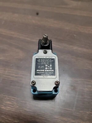 Nuevo interruptor de límite de micro precisión Honeywell 6LS3 10 amperios 600 VAC NUEVO SIN CAJA Foto 1 de 4